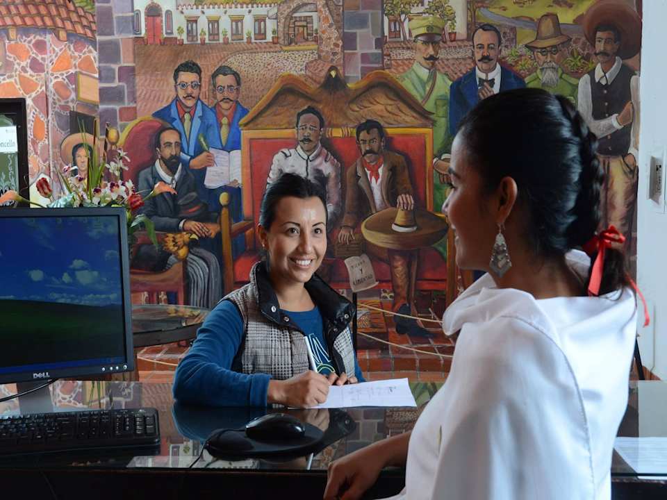 Recepción Hotel Mission Muralla