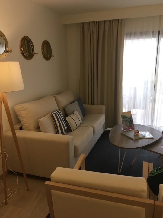 Wohnbereich der Suite  Alcudiamar Marina Residence