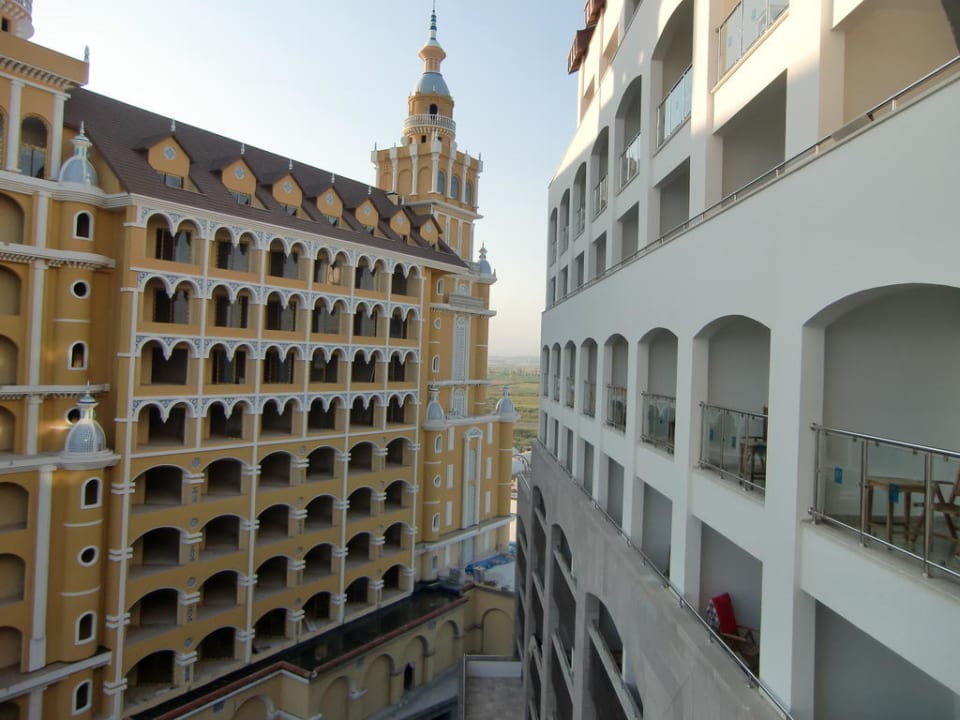 Nachbarhotel Melas Lara Hotel