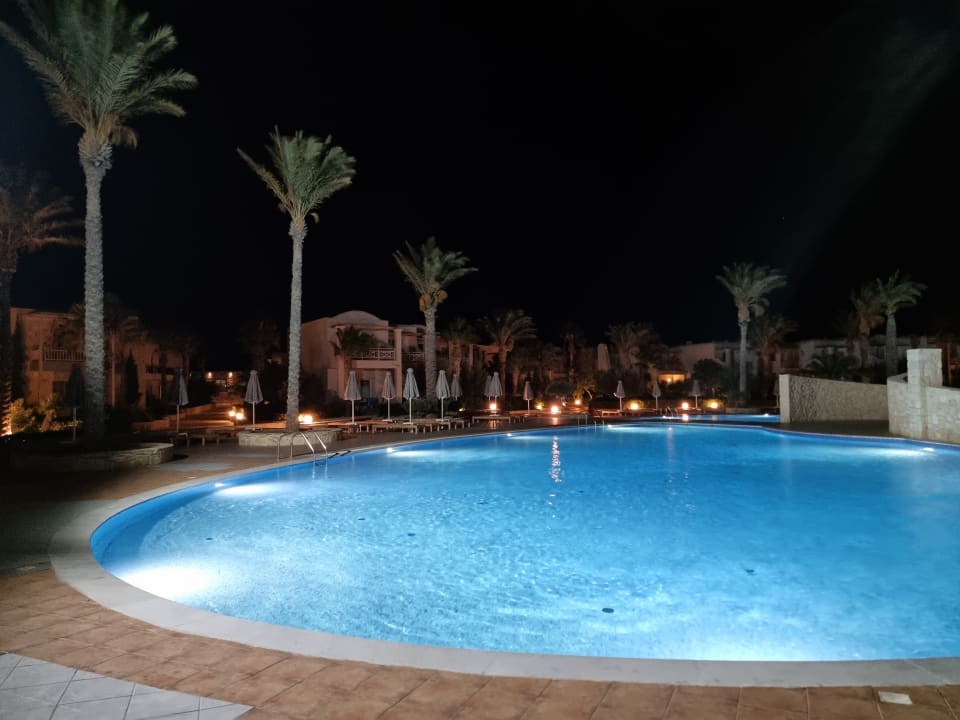 Pool Ostria Resort & Spa