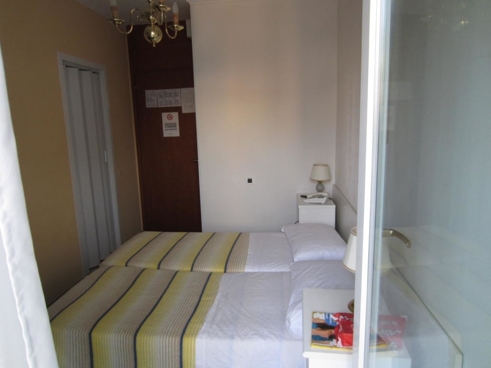 Schlafgemach Hotel Ambassador