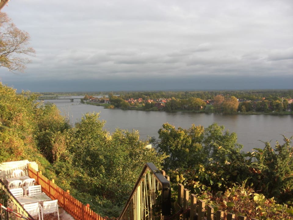Blick vom Lindengarten Hotel Bellevue