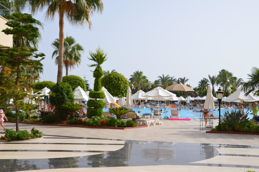 Poolanlage Saphir Resort & Spa