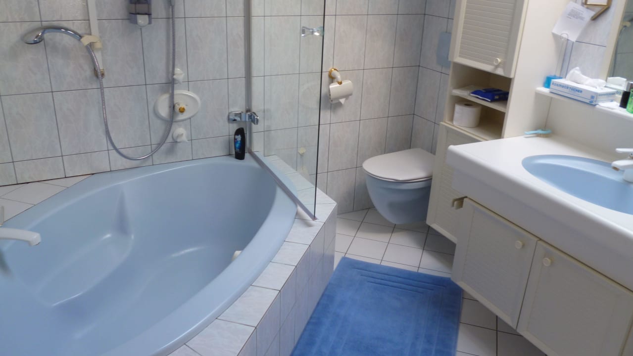 Badezimmer Familien- & Wanderhotel Erika