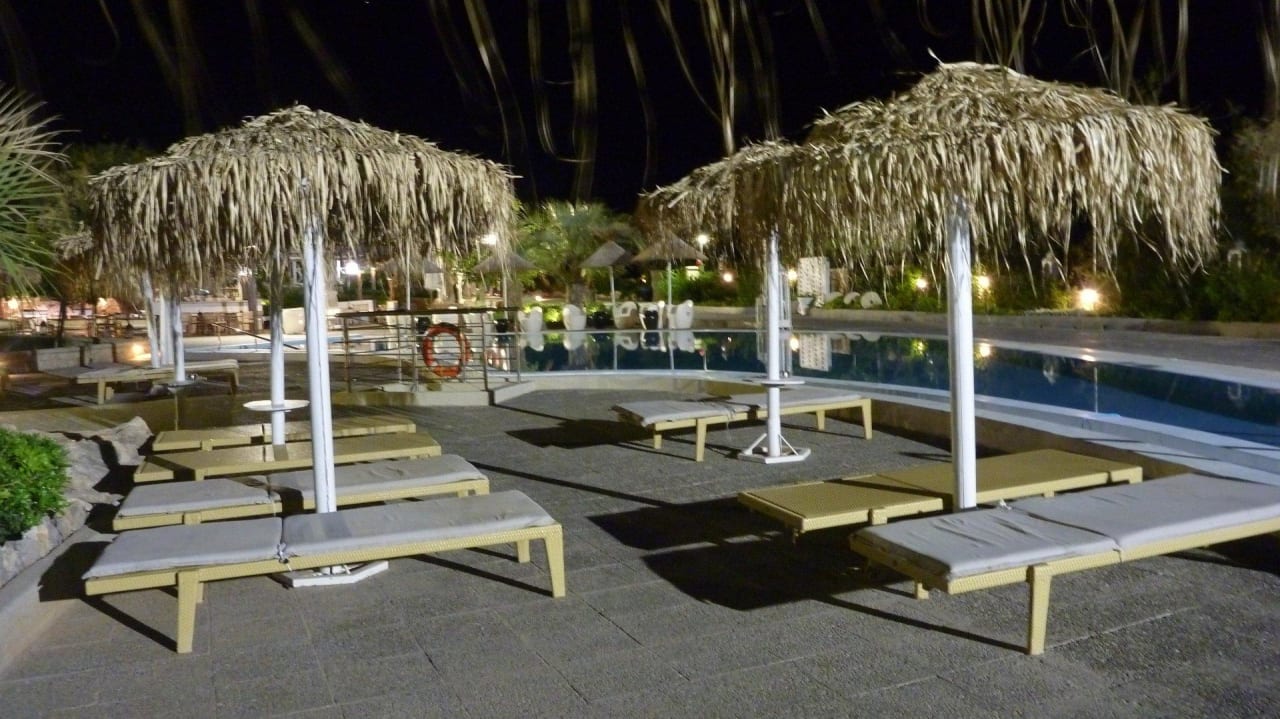 Pool bei Nacht Aquagrand Artistic Luxury Beach Resort - Adults only