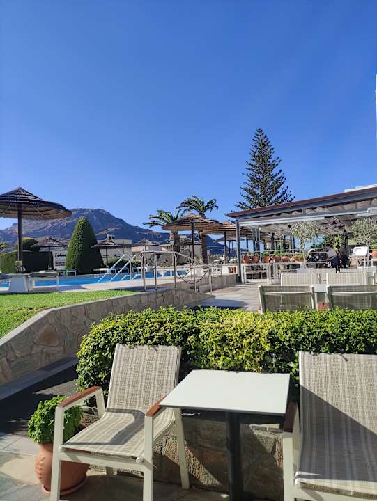 Pool Alianthos Estate Resort