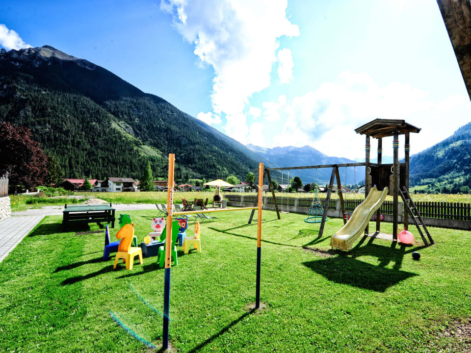 Familienurlaub in den Chalets Bichlbach Luxury Chalets Wiesenruh