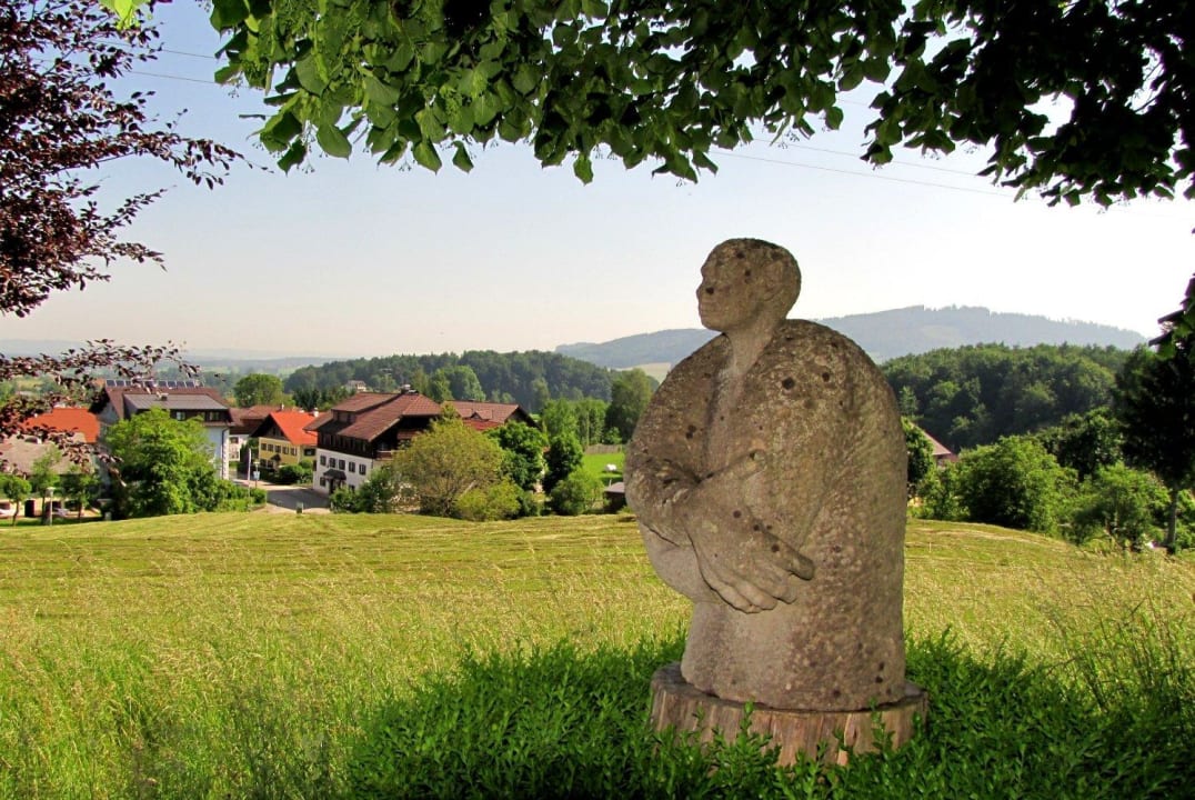 Blick auf Ortsteil Wildenhag vom Schloßberg Landhotel Waldmühle