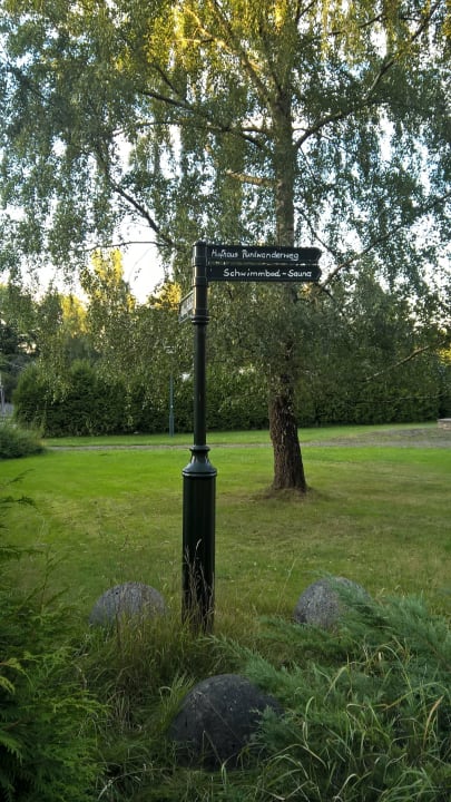 Wegweiser Hotel Hufhaus