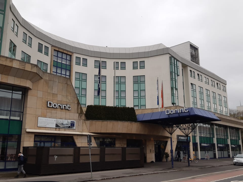 Außenansicht Dorint Hotel Dresden