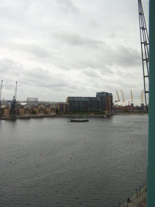 Ausblick bis zur O2-Arena ibis Hotel London Docklands - Excel