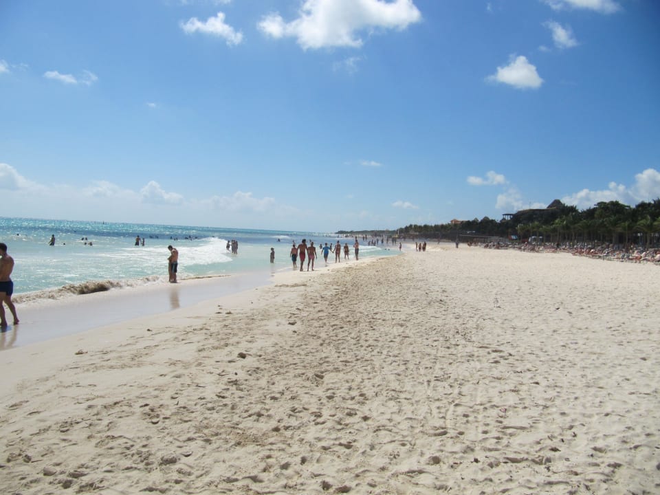 Weißer feiner Sand....herrlich! Hotel Riu Tequila