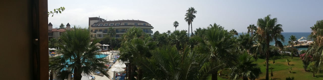 Aussicht vom Balkon Saphir Hotel & Villas