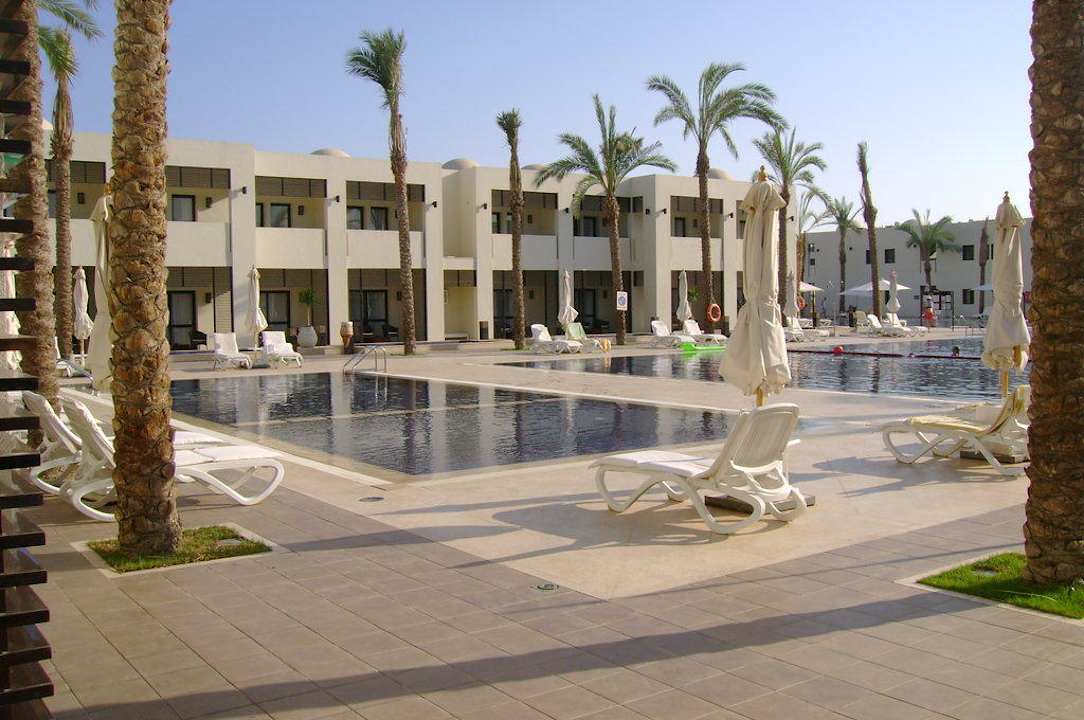 Ein Teil der Poolanlage Hotel Reef Oasis Palms