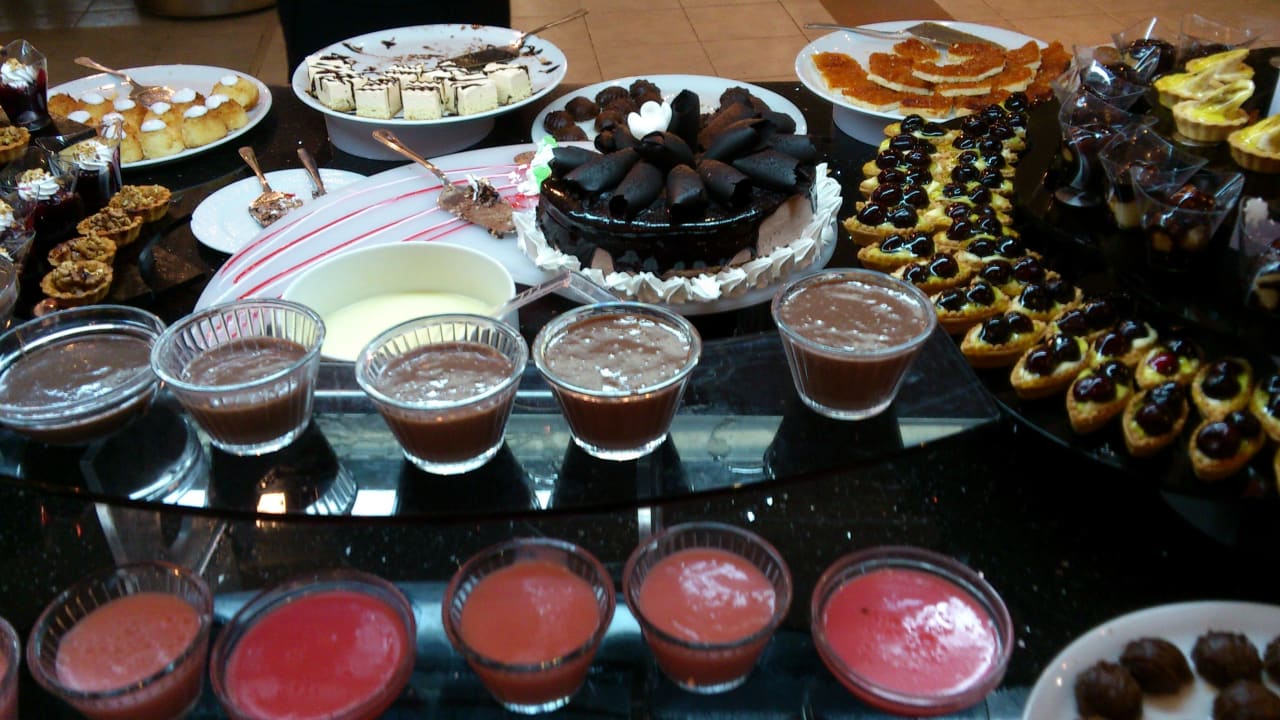 Dessert Delphin Deluxe Resort
