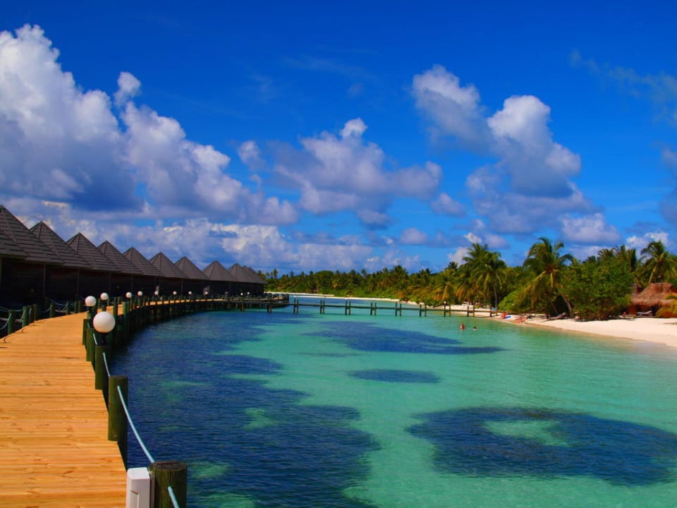 Wasservilla Kuredu Island Resort & Spa