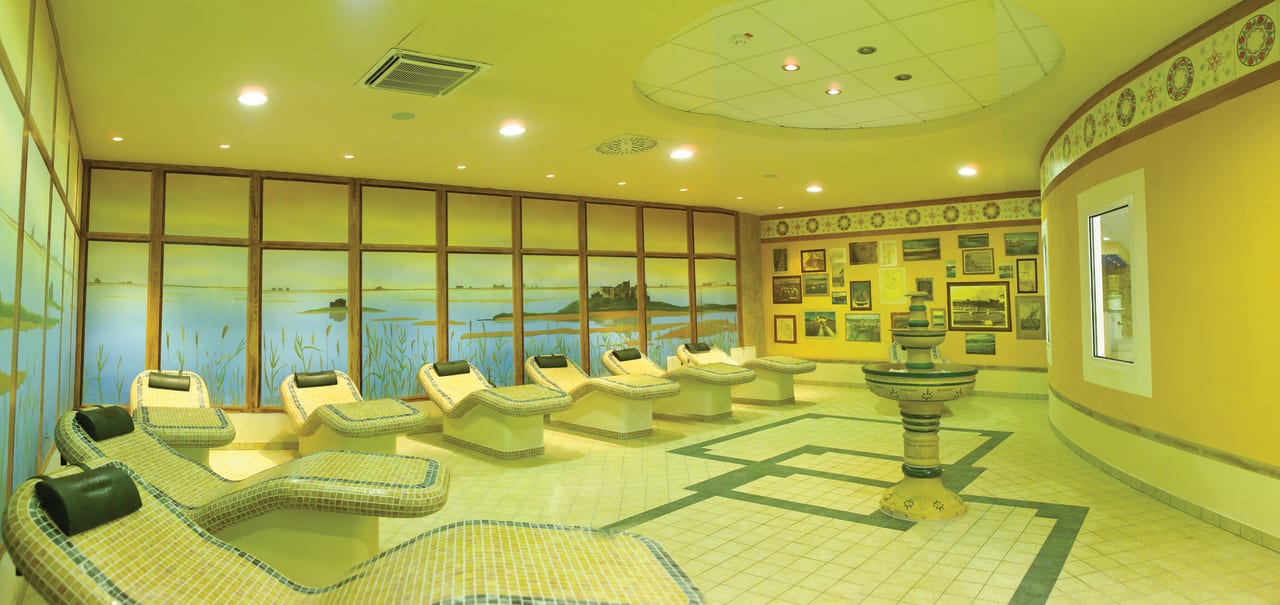 Sauna Park - Tepidarium Wellness Hotel Apollo - LifeClass Hotels & Spa