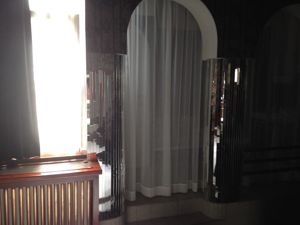 Blick aufs Badezimmer Hotel Le Berger