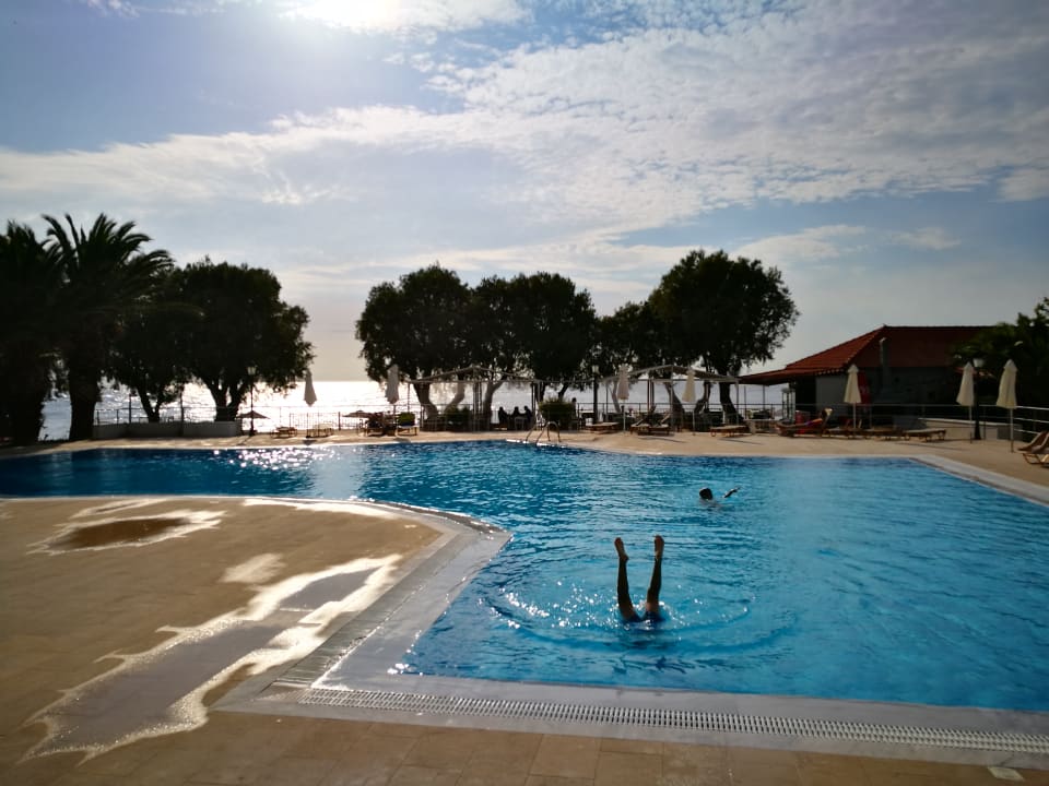 Strand Aphrodite Hotel