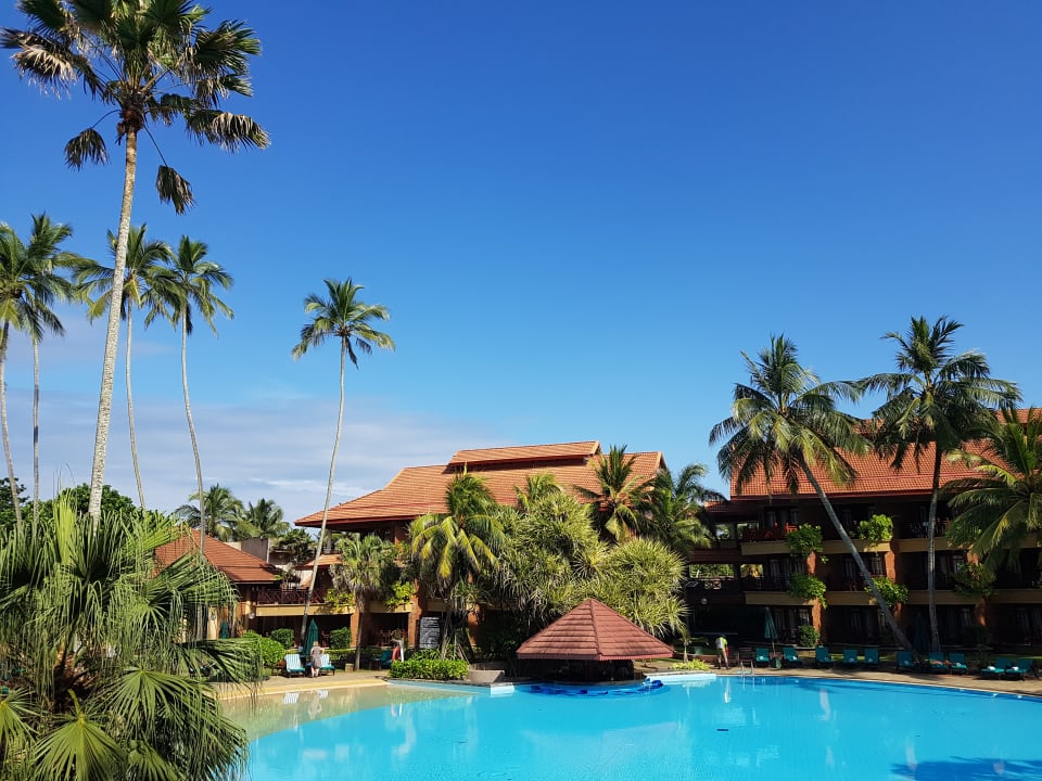 Pool Royal Palms Beach Hotel