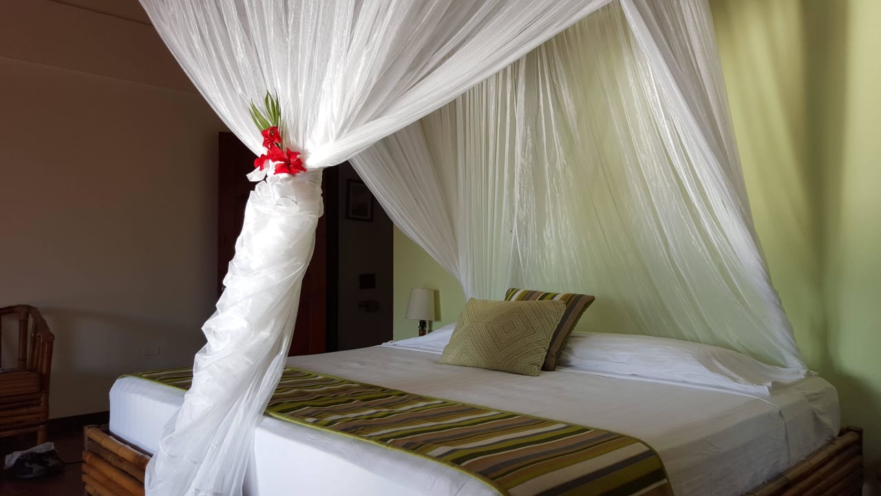 Schönes Himmelbett The Falls Resort