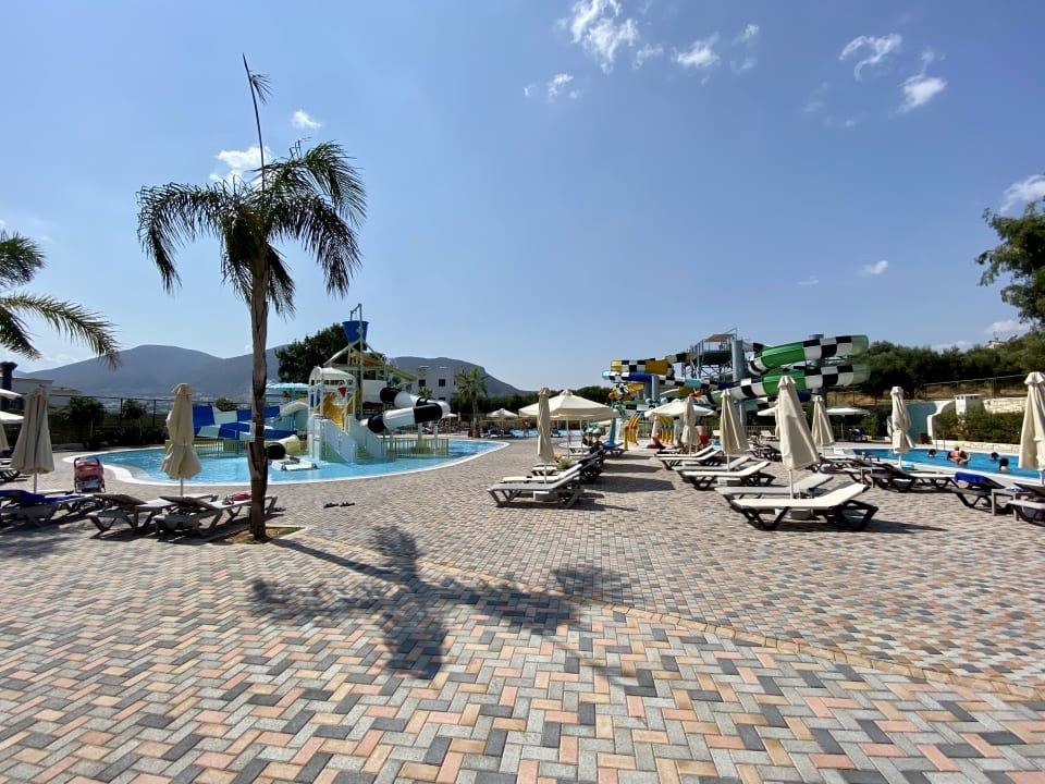 Pool Creta Maris Resort