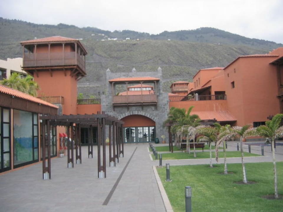 Blick zum Haupthaus La Palma Princess