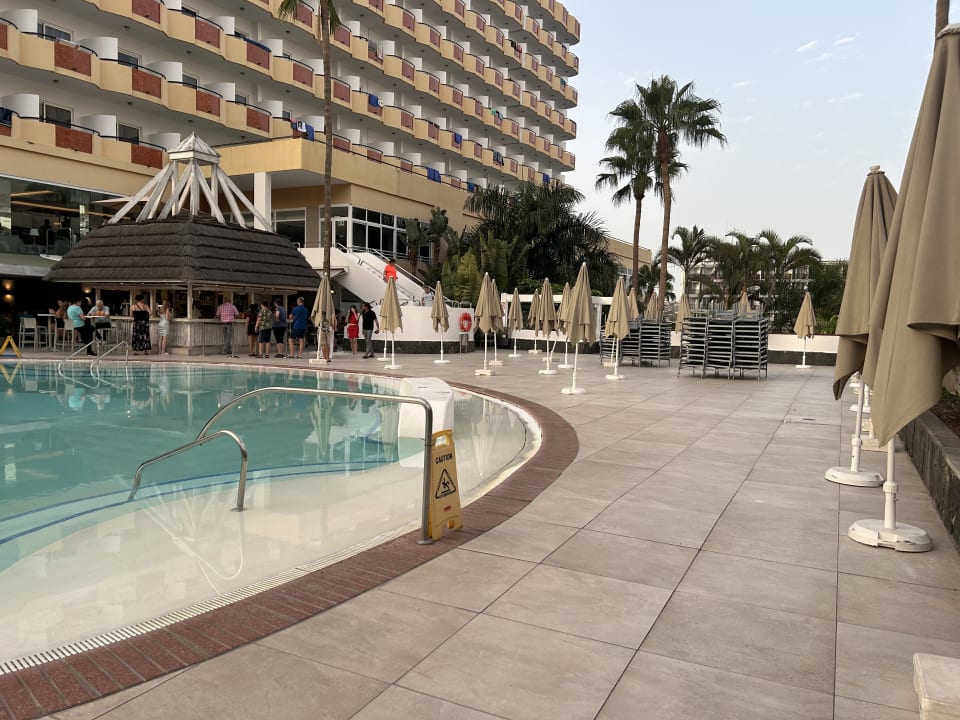 Pool allsun Hotel Lucana