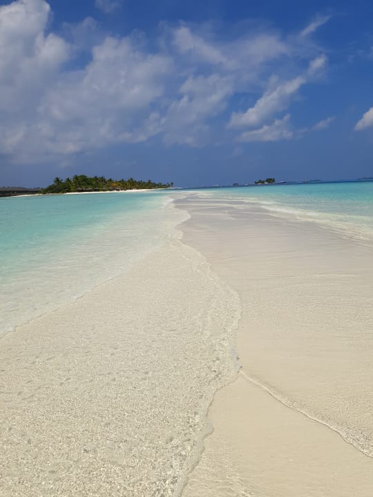 Strand Kuredu Island Resort & Spa