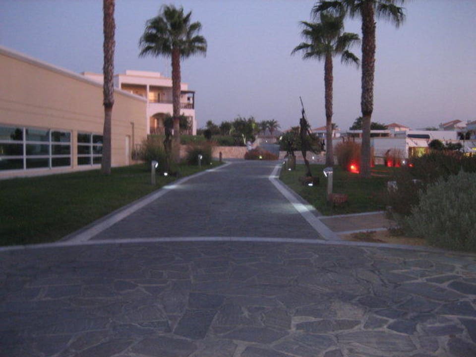 Gartenanlage Neptune Luxury Resort