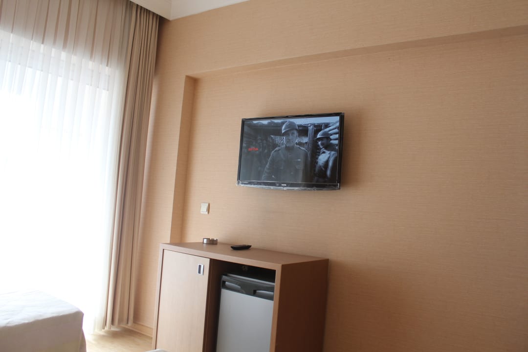 Neuer Flachbildschirm im Zimmer Seher Kumköy Star Resort & Spa