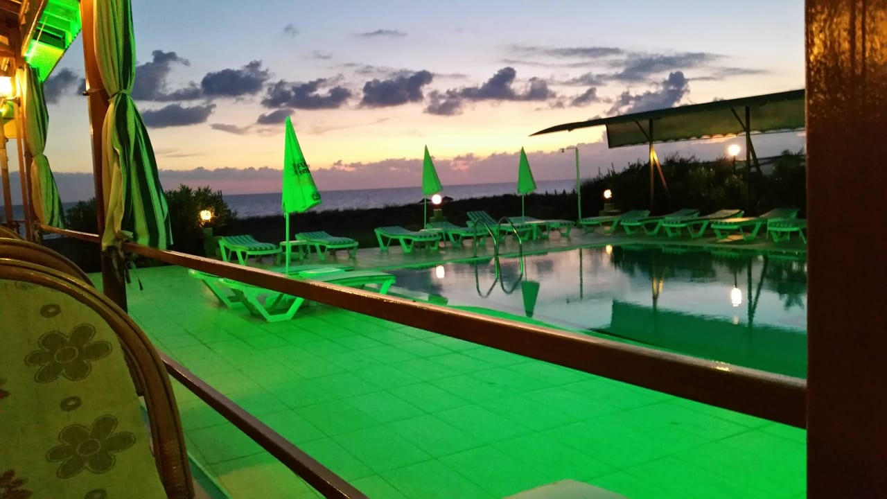 Pool beleuchtung Önder Yildiz Hotel