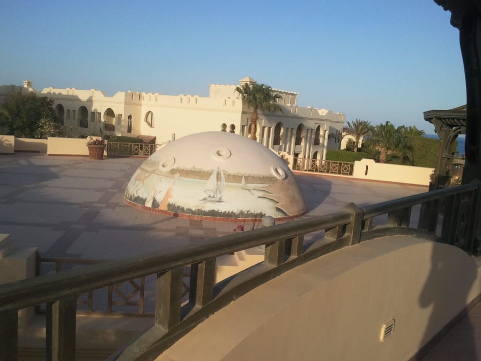 Im Sea Club Charmillion Club Resort