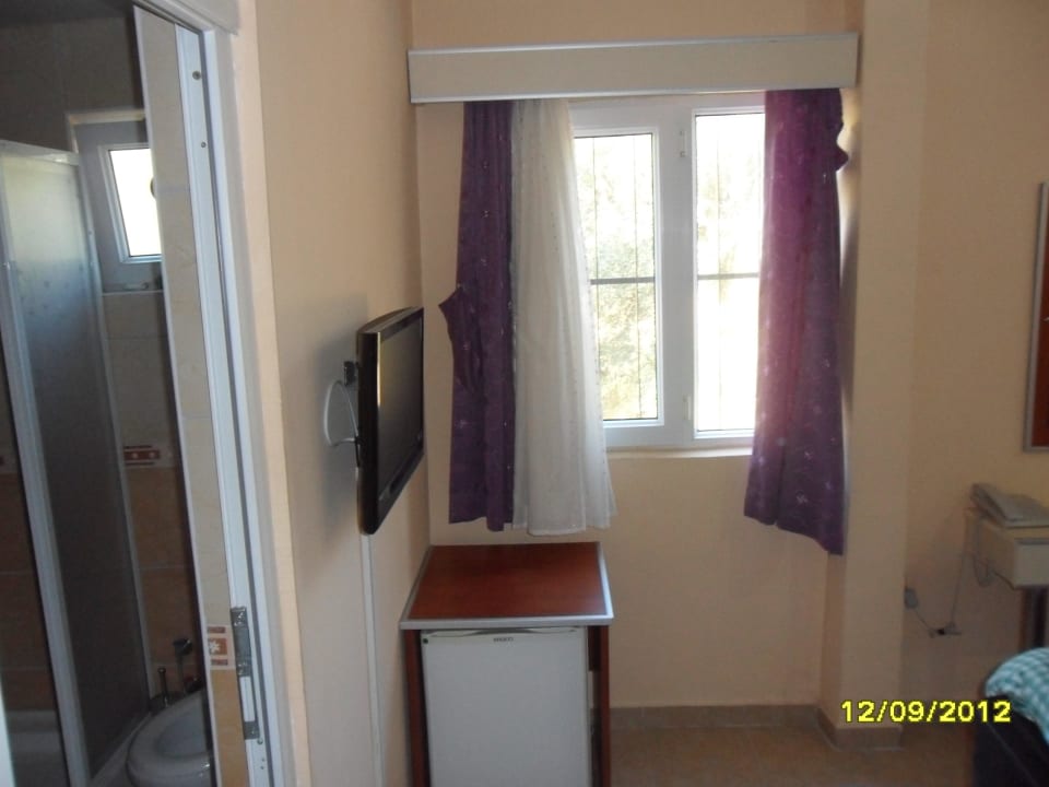 Dreibettzimmer im SP Sayanora Hotel