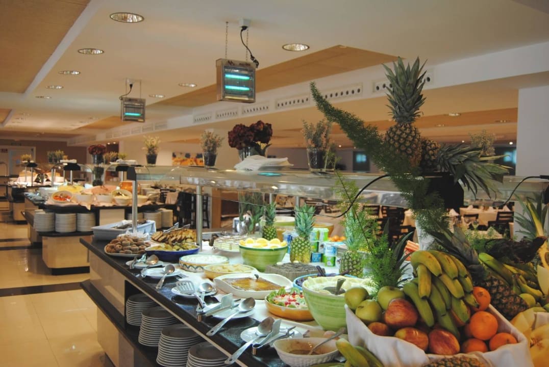 Buffet Garbi Costa Luz