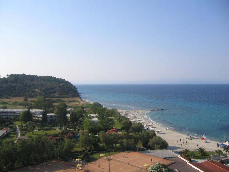 Aussicht vom Balkon im 9.Stock Pallini Beach Hotel