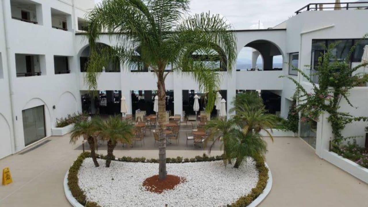 Sicht vom Balkon TUI BLUE Oceanis Beach and Spa Resort