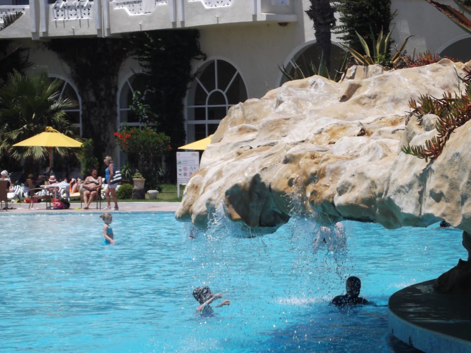 Wasserfall an der Poolbar Mahdia Beach & Aquapark