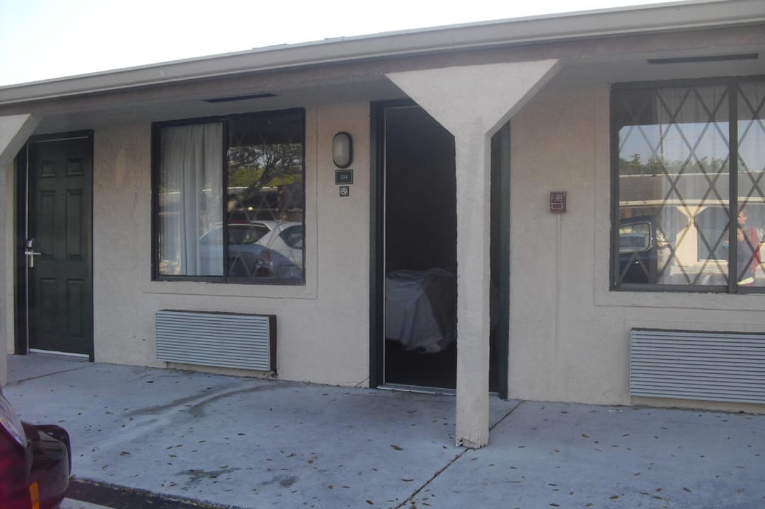 Zimmereingang Hotel Super 8 Motel Lantana