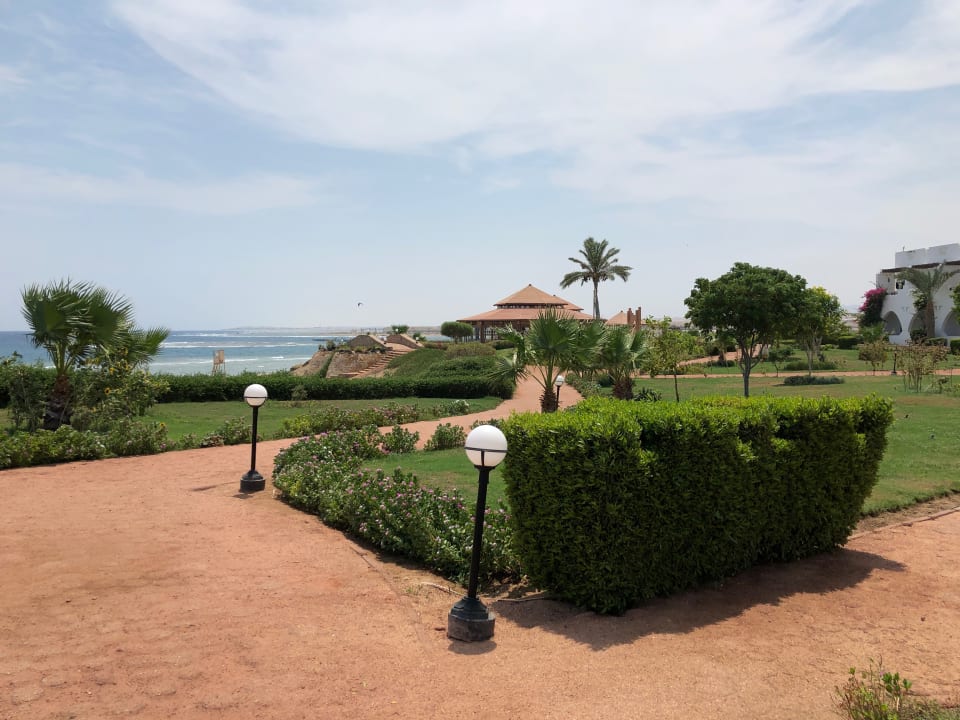 Gartenanlage Three Corners Equinox Beach Resort