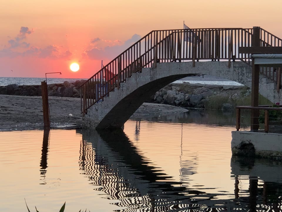 Ausblick Hotel Thamiris Suites