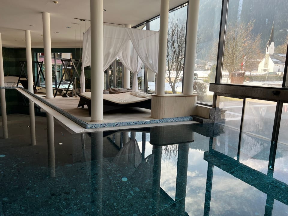 Pool Rieser Achensee Resort