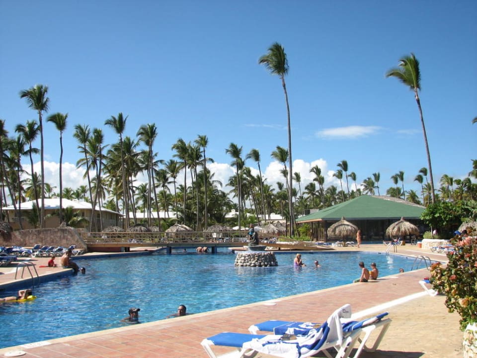 Pool Grand Sirenis Punta Cana Resort & Aquagames