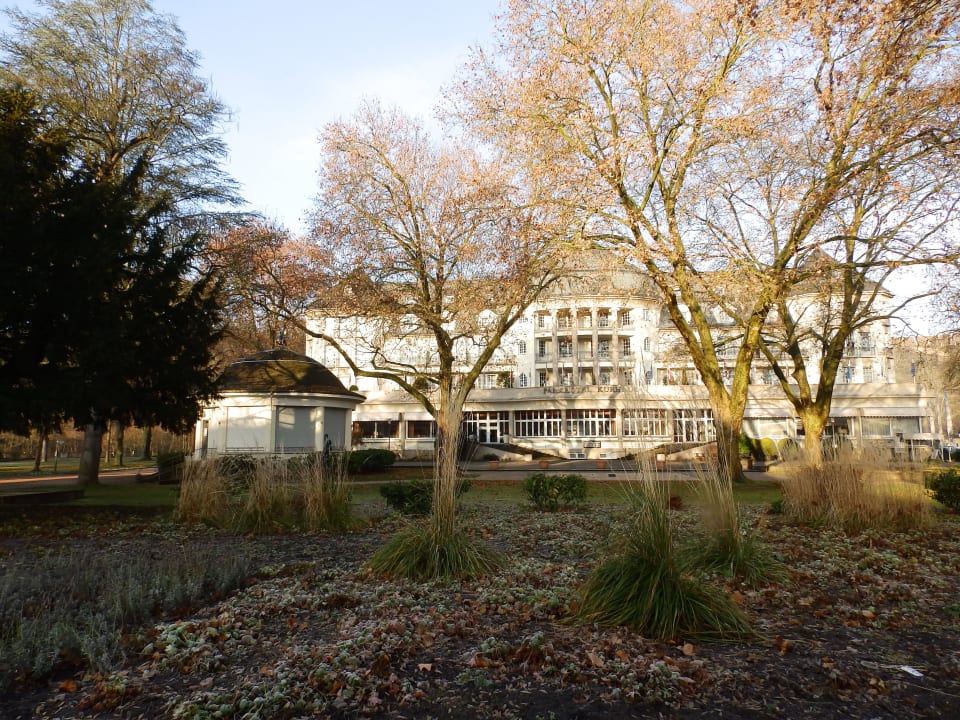 Gartenseite Parkhotel Kurhaus