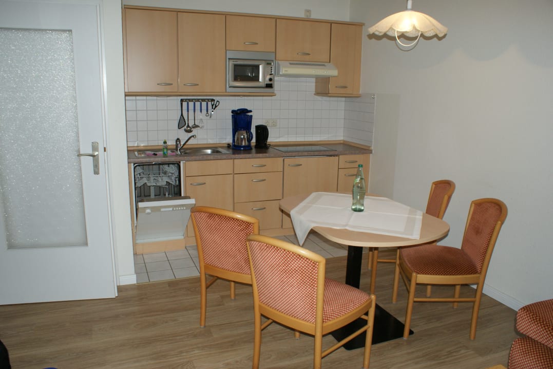Zimmer Appartementanlage Binzer Sterne