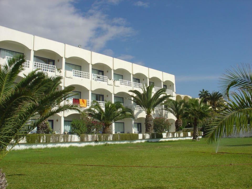 Neuer Gebäudekomplex zum Strand AQI Venus Beach