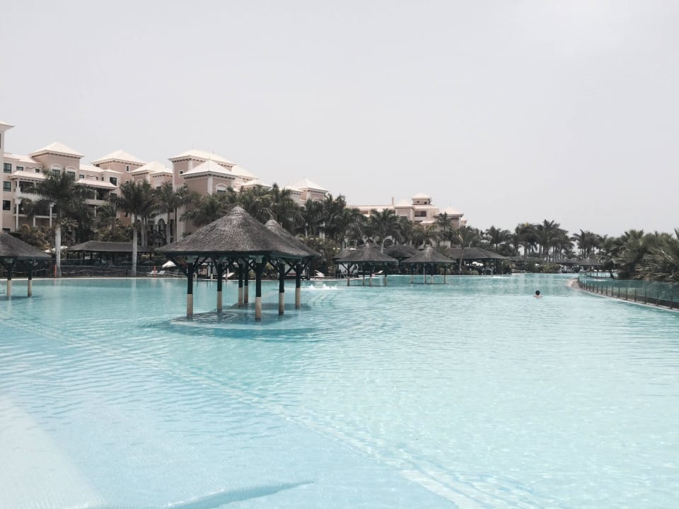 Salzwasserpool  Gran Melia Palacio de Isora Resort