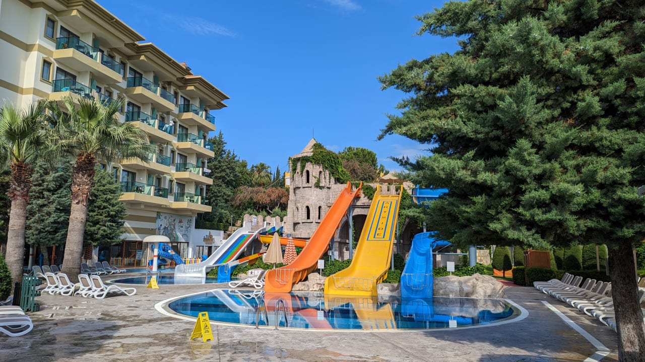 Sport & Freizeit Adalya ArtSide