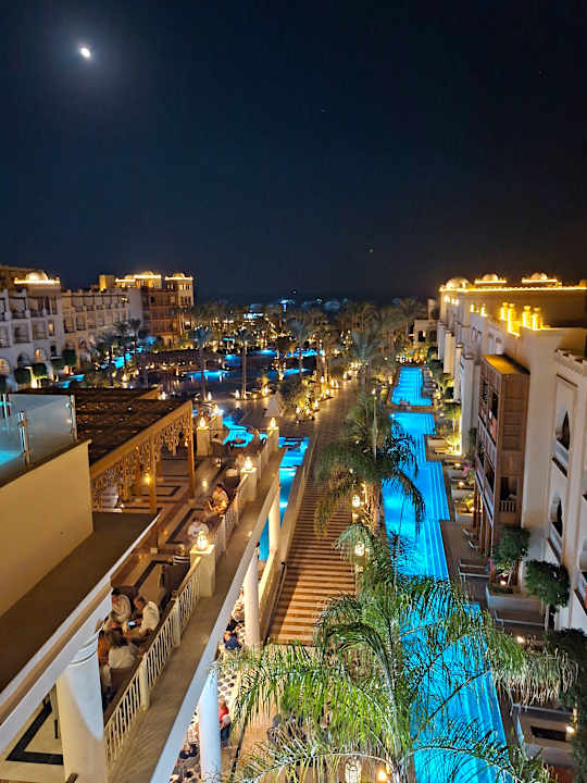 Gartenanlage The Grand Palace - Adults only