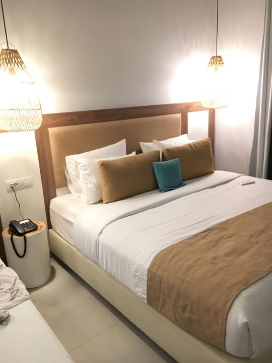 Zimmer Paralos Lifestyle Beach